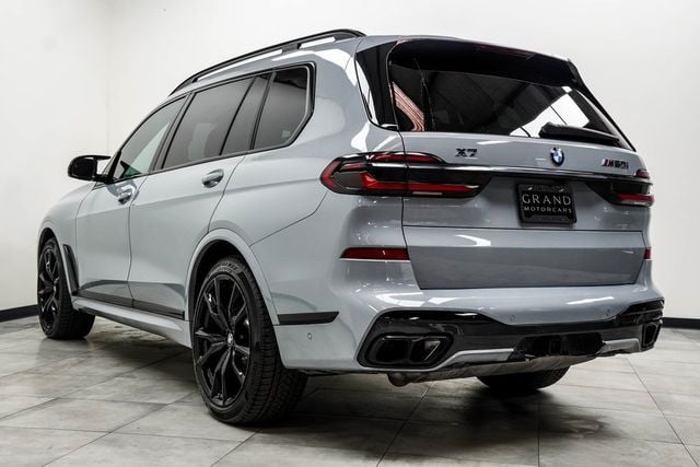 2024 BMW X7 M60i Sports Activity Vehicle - 22981451 - 10