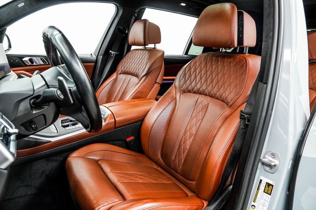 2024 BMW X7 M60i Sports Activity Vehicle - 22981451 - 37