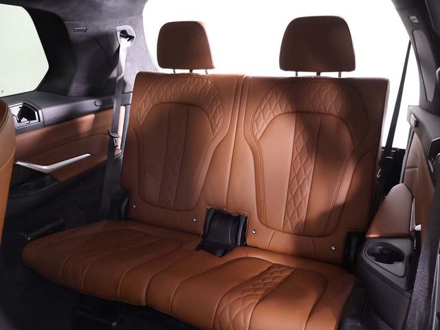 2024 BMW X7 M60i Sports Activity Vehicle - 22976030 - 45