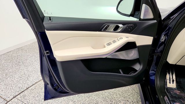 2024 BMW X7 M60i Sports Activity Vehicle - 23094607 - 10