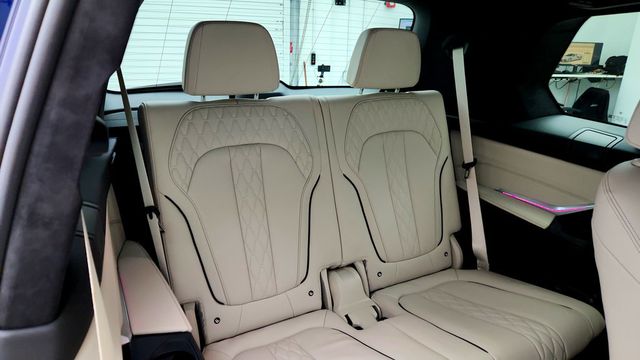2024 BMW X7 M60i Sports Activity Vehicle - 23094607 - 22