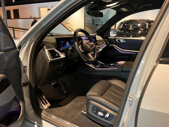 2024 BMW X7 M SportPkg/M SportProPkg/CaptainsChairs/PremiumPkg/ParkAssistPkg - 23022646 - 14