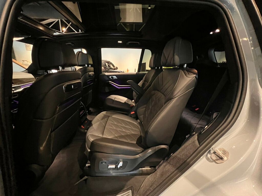 2024 BMW X7 M SportPkg/M SportProPkg/CaptainsChairs/PremiumPkg/ParkAssistPkg - 23022646 - 23
