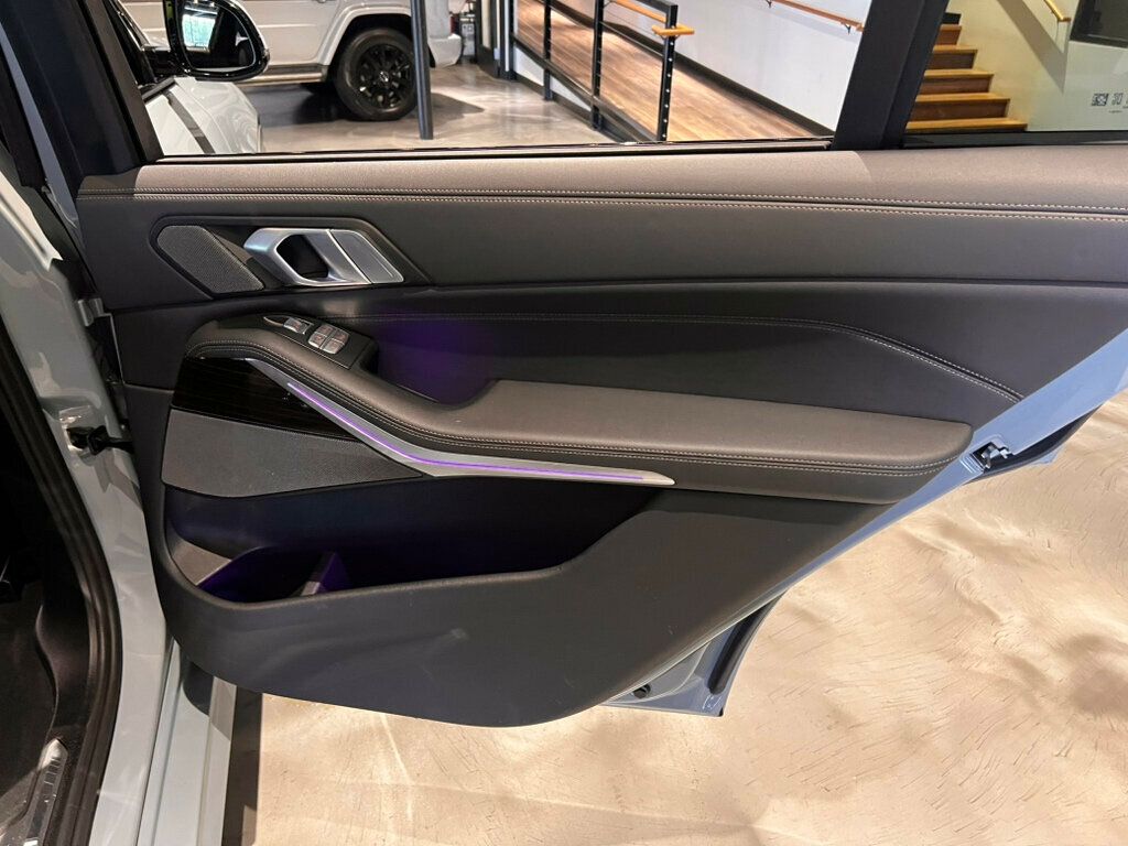 2024 BMW X7 M SportPkg/M SportProPkg/CaptainsChairs/PremiumPkg/ParkAssistPkg - 23022646 - 26