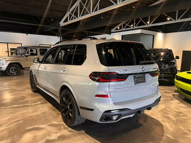 2024 BMW X7 M SportPkg/M SportProPkg/CaptainsChairs/PremiumPkg/ParkAssistPkg - 23022646 - 2