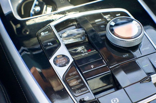 2024 BMW X7 MSRP$125075/ExecutivePkg/Heated&CooledMassagingSeats/NAV - 23008103 - 33