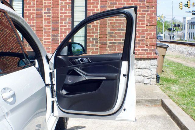 2024 BMW X7 MSRP$125075/ExecutivePkg/Heated&CooledMassagingSeats/NAV - 23008103 - 46