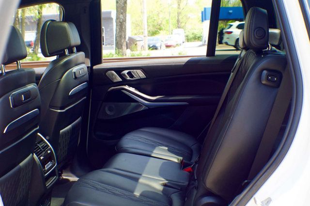 2024 BMW X7 MSRP$125075/ExecutivePkg/Heated&CooledMassagingSeats/NAV - 23008103 - 51