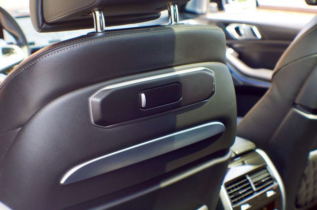 2024 BMW X7 MSRP$125075/ExecutivePkg/Heated&CooledMassagingSeats/NAV - 23008103 - 53