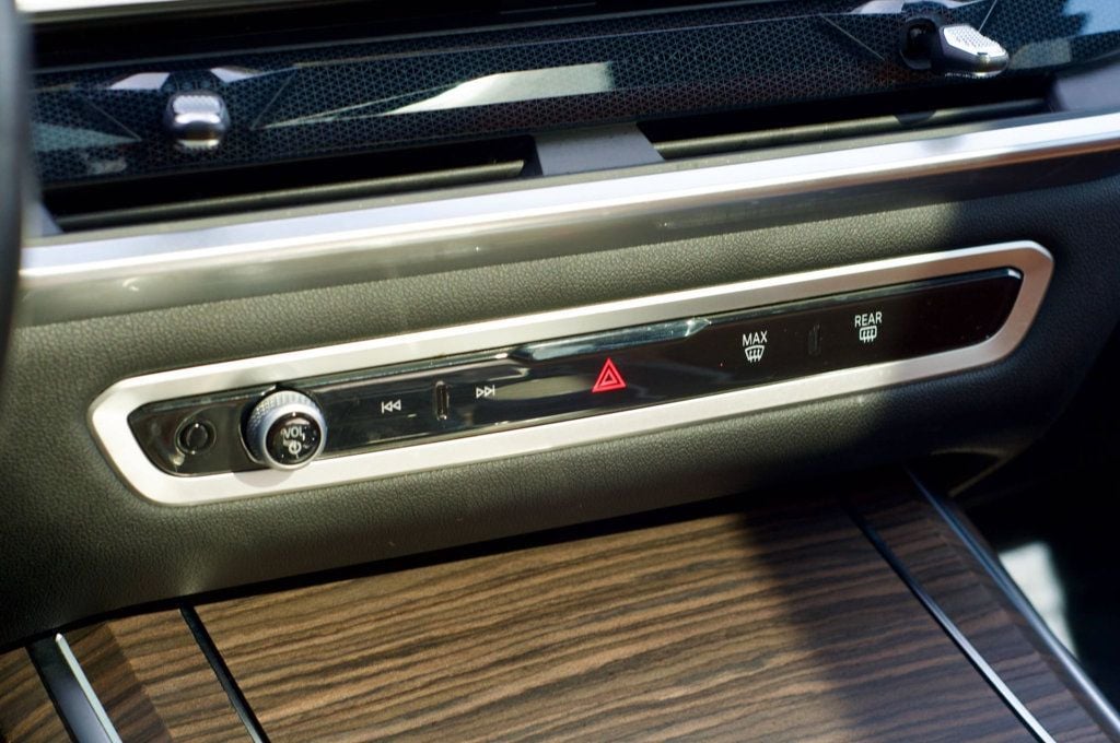 2024 BMW X7 MSRP$90195/M-SportProPkg/Heated&Cooled Seats/Pano Roof/BlindSpot - 22975319 - 26