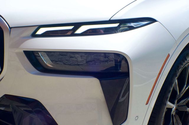 2024 BMW X7 MSRP$90695/M-SportPkg/ParkingAssistancePkg/PanoramicRoof/NAV - 23013815 - 12
