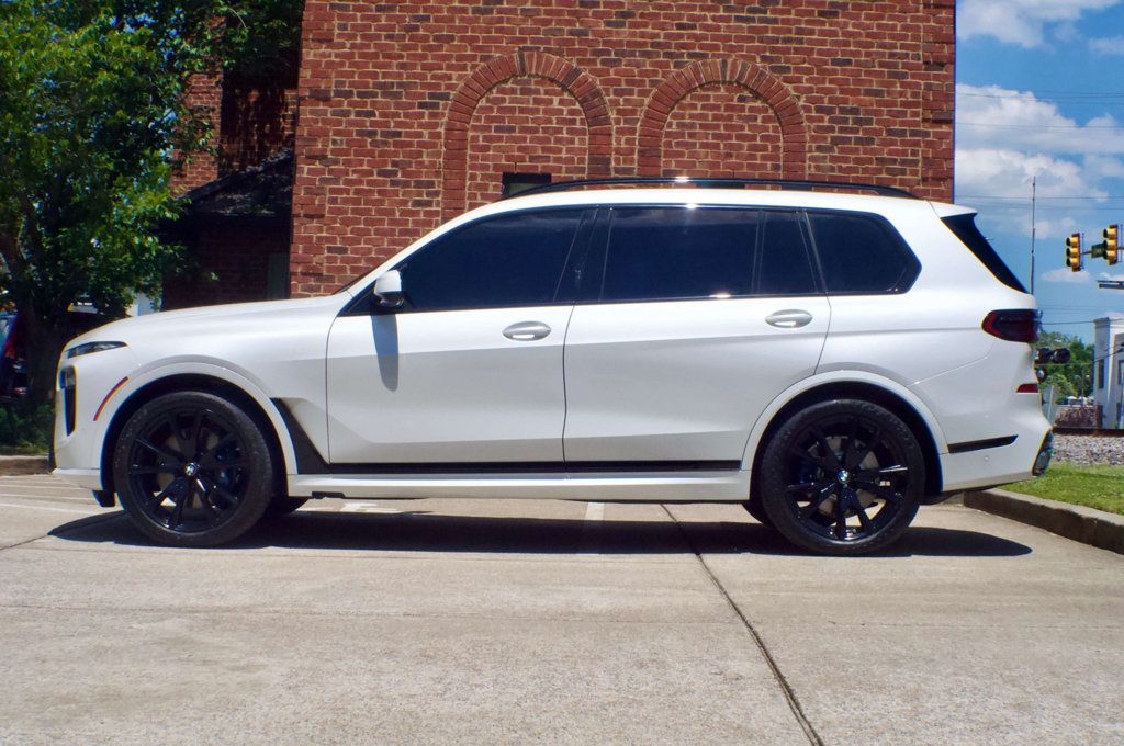 2024 BMW X7 MSRP$90695/M-SportPkg/ParkingAssistancePkg/PanoramicRoof/NAV - 23013815 - 7