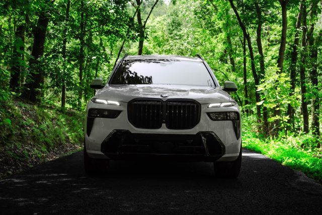 2024 BMW X7 MSRP$93690/M-SportPkg/PremiumPkg/ClimateComfortPkg/NAV - 23068114 - 1