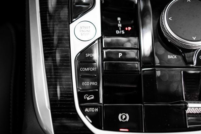 2024 BMW X7 MSRP$93690/M-SportPkg/PremiumPkg/ClimateComfortPkg/NAV - 23068114 - 35