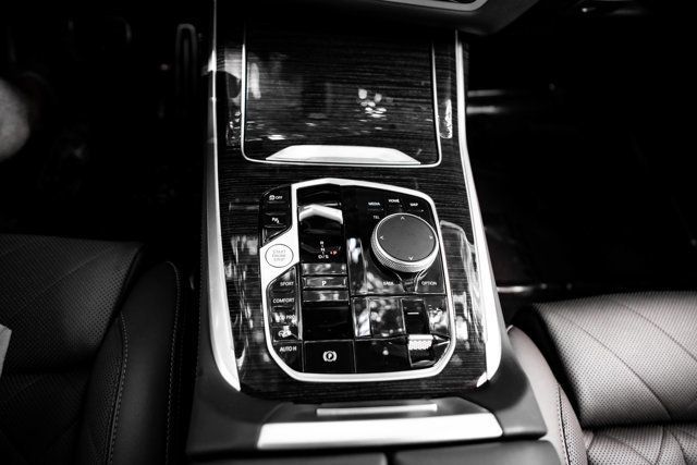 2024 BMW X7 MSRP$93690/M-SportPkg/PremiumPkg/ClimateComfortPkg/NAV - 23068114 - 37