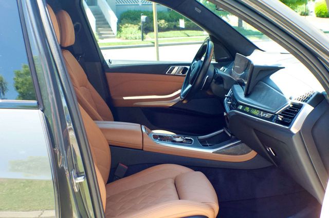 2024 BMW X7 MSRP$96445/M-SportPkg/ClimateComfortPkg/PremiumPkg/NAV - 23013823 - 42