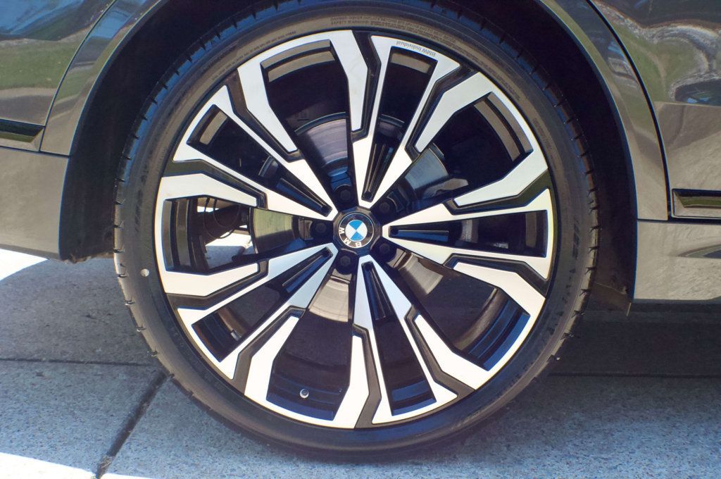 2024 BMW X7 MSRP$96445/M-SportPkg/ClimateComfortPkg/PremiumPkg/NAV - 23013823 - 60