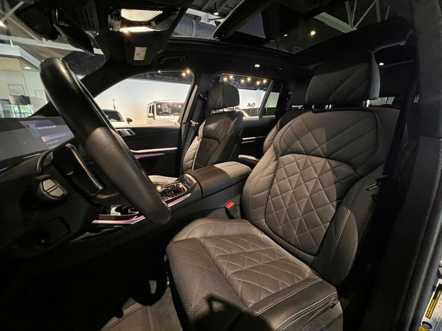 2024 BMW X7 MSRP$96670/DrivingAssistanceProPkg/M-SportProPkg/2ndRowBuckets - 22997712 - 14