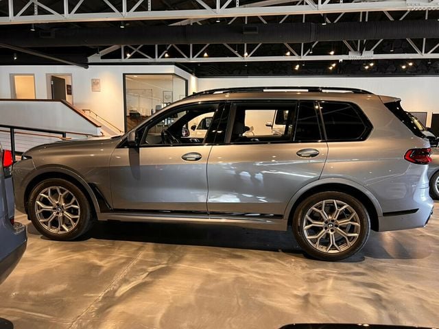 2024 BMW X7 MSRP$96670/DrivingAssistanceProPkg/M-SportProPkg/2ndRowBuckets - 22997712 - 1