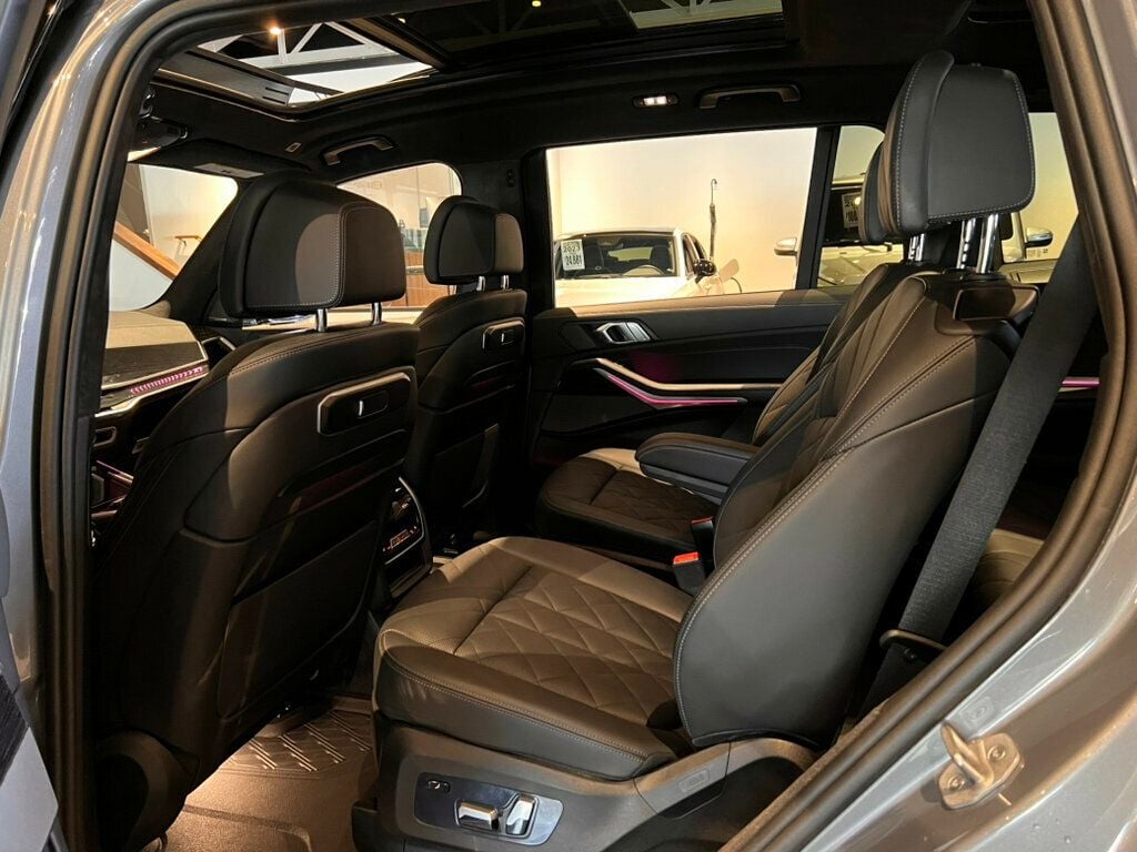 2024 BMW X7 MSRP$96670/DrivingAssistanceProPkg/M-SportProPkg/2ndRowBuckets - 22997712 - 21