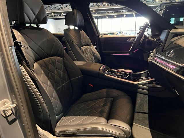 2024 BMW X7 MSRP$96670/DrivingAssistanceProPkg/M-SportProPkg/2ndRowBuckets - 22997712 - 28