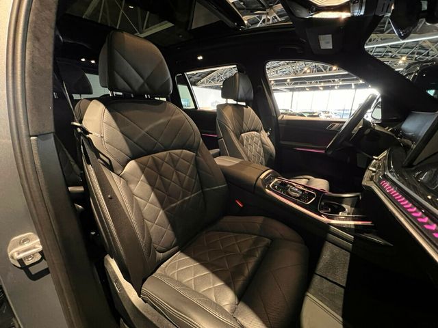 2024 BMW X7 MSRP$96670/DrivingAssistanceProPkg/M-SportProPkg/2ndRowBuckets - 22997712 - 29