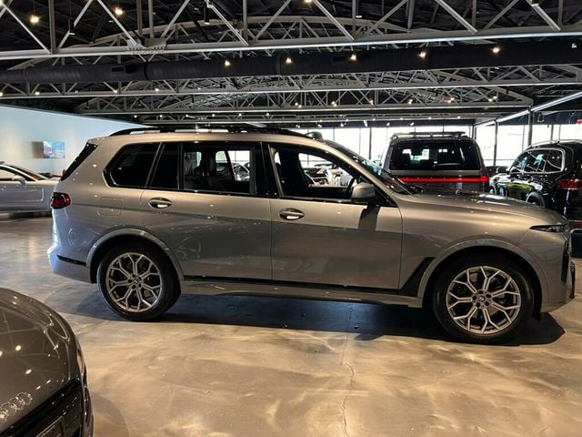 2024 BMW X7 MSRP$96670/DrivingAssistanceProPkg/M-SportProPkg/2ndRowBuckets - 22997712 - 5