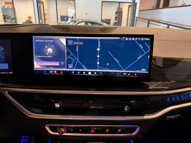 2024 BMW X7 PremiumPkg/ClimateComfortPkg/ParkAssistPkg/Htd&CldSeats/360Cam - 22978768 - 13