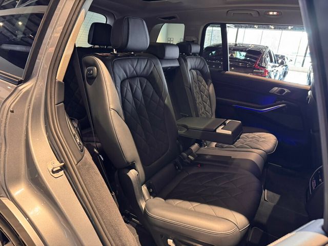 2024 BMW X7 PremiumPkg/ClimateComfortPkg/ParkAssistPkg/Htd&CldSeats/360Cam - 22978768 - 24