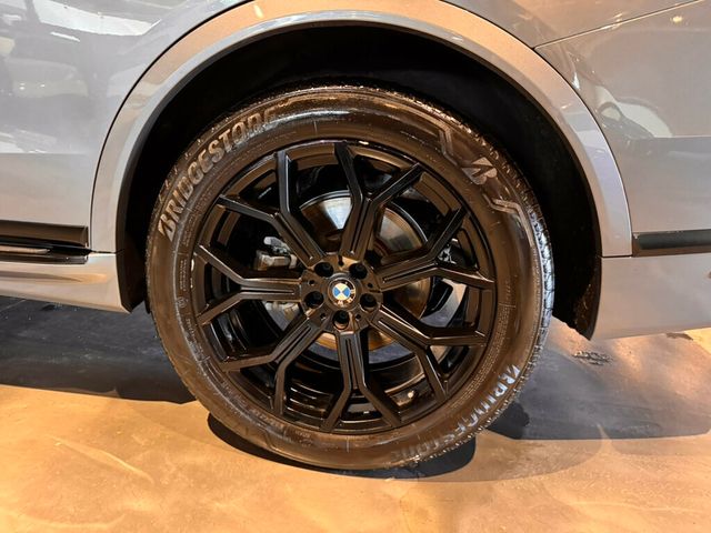 2024 BMW X7 PremiumPkg/ClimateComfortPkg/ParkAssistPkg/Htd&CldSeats/360Cam - 22978768 - 32