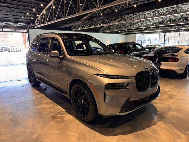 2024 BMW X7 PremiumPkg/ClimateComfortPkg/ParkAssistPkg/Htd&CldSeats/360Cam - 22978768 - 6