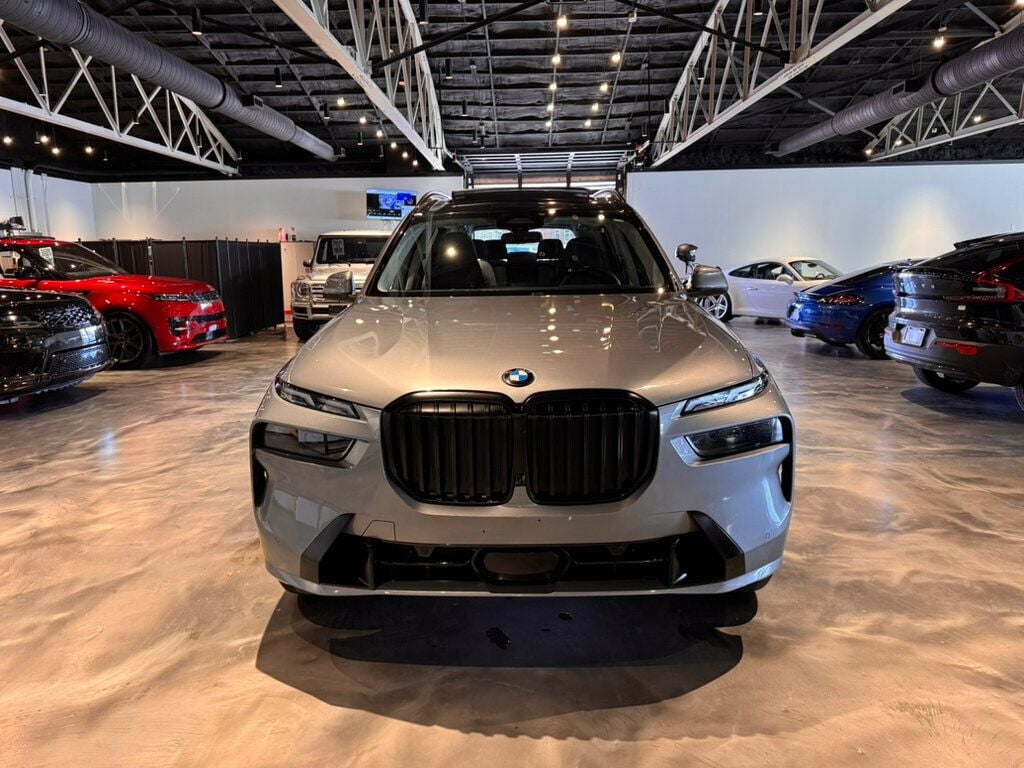2024 BMW X7 PremiumPkg/ClimateComfortPkg/ParkAssistPkg/Htd&CldSeats/360Cam - 22978768 - 7