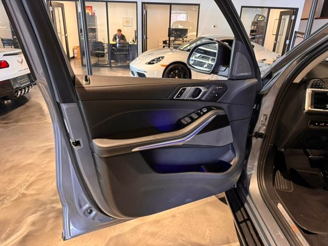 2024 BMW X7 PremiumPkg/ClimateComfortPkg/ParkAssistPkg/Htd&CldSeats/360Cam - 22978768 - 8