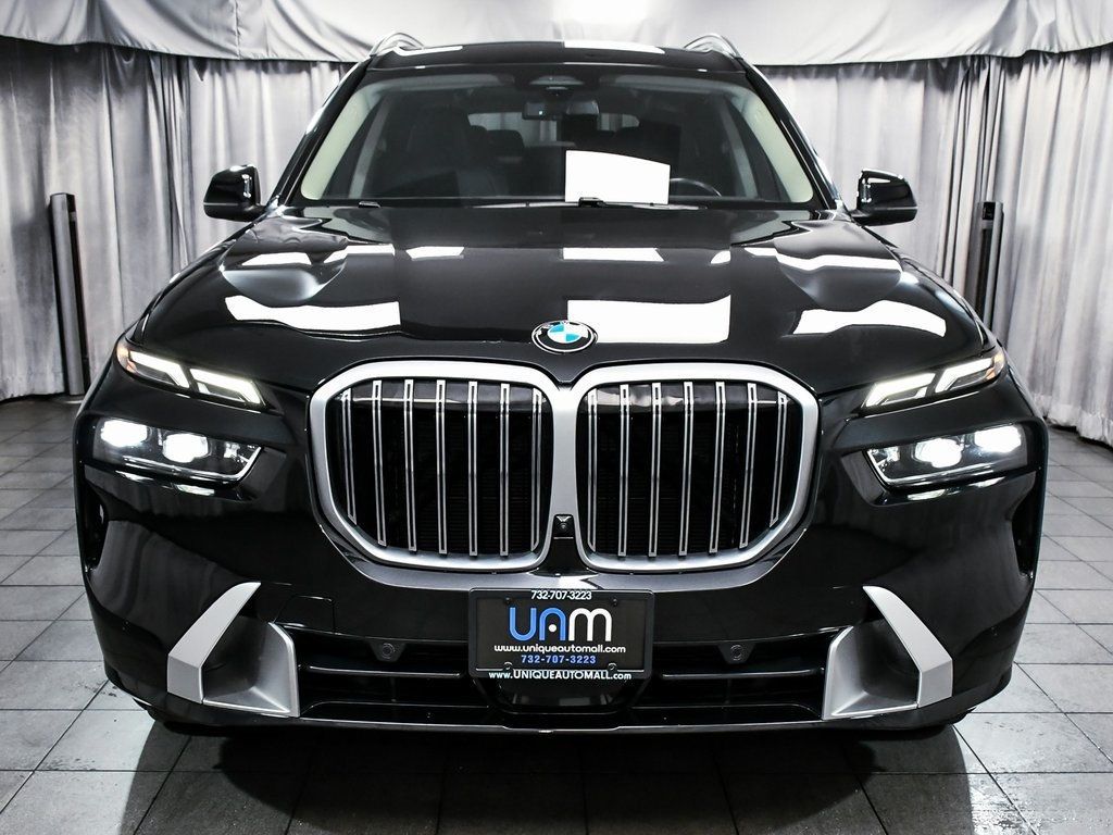 2024 Bmw X7 xDrive40i photo 2