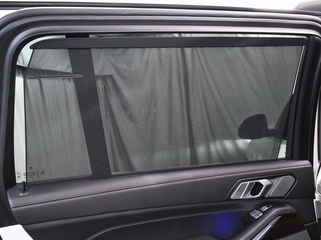 2024 BMW X7 xDrive40i - 22917521 - 11