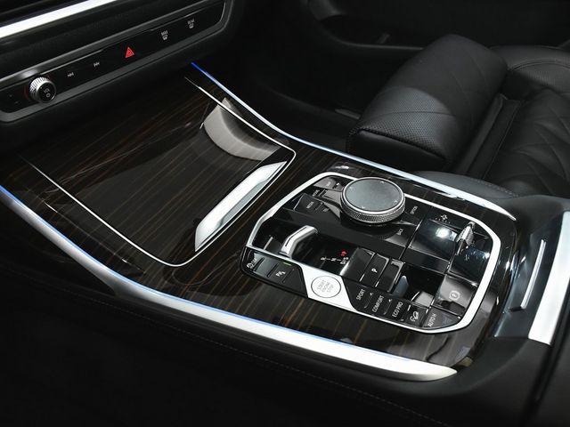 2024 BMW X7 xDrive40i - 22917521 - 51