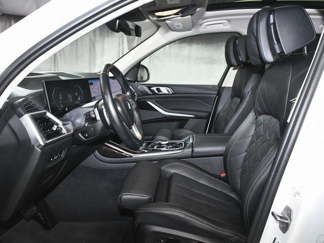 2024 BMW X7 xDrive40i - 22917521 - 57