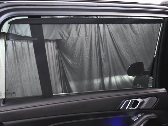 2024 BMW X7 xDrive40i - 22948105 - 11