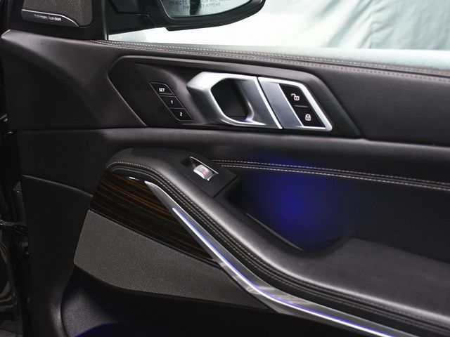 2024 BMW X7 xDrive40i - 22948105 - 17