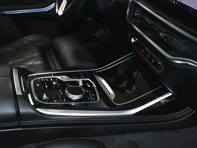 2024 BMW X7 xDrive40i - 22948105 - 82