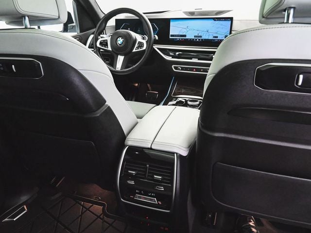 2024 BMW X7 xDrive40i - 23041627 - 38