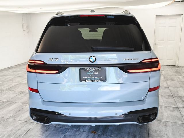 2024 BMW X7 40i