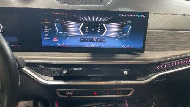 2024 BMW X7 xDrive40i Sports Activity Vehicle - 23057755 - 20