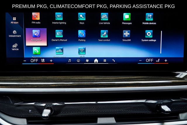 2024 BMW X7 xDrive40i Sports Activity Vehicle - 23066663 - 25