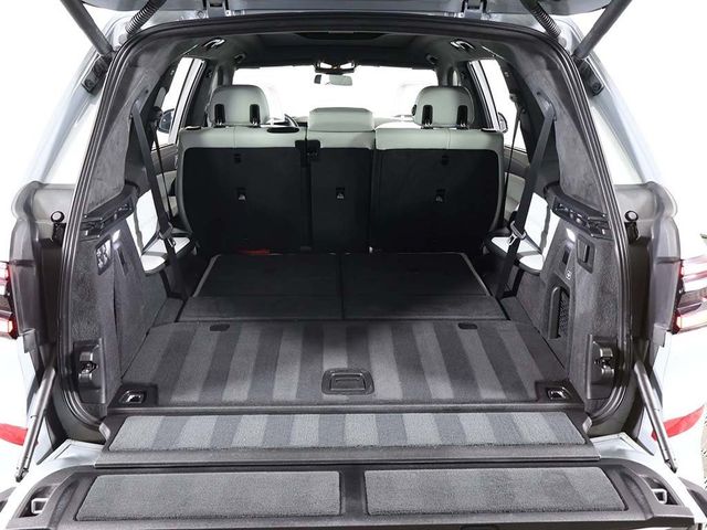 2024 BMW X7 xDrive40i Sports Activity Vehicle - 22976451 - 21