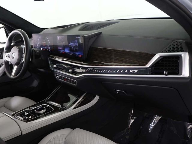 2024 BMW X7 xDrive40i Sports Activity Vehicle - 22976451 - 31