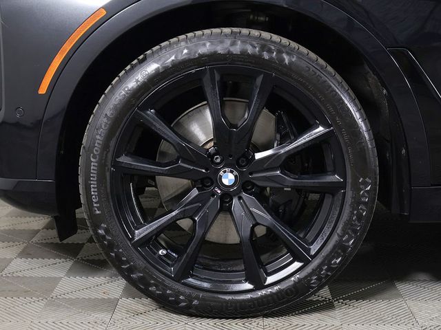 2024 BMW X7 xDrive40i Sports Activity Vehicle - 23040452 - 28
