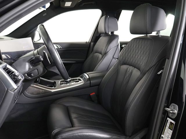 2024 BMW X7 xDrive40i Sports Activity Vehicle - 23040452 - 35