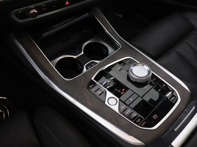 2024 BMW X7 xDrive40i Sports Activity Vehicle - 23040452 - 70