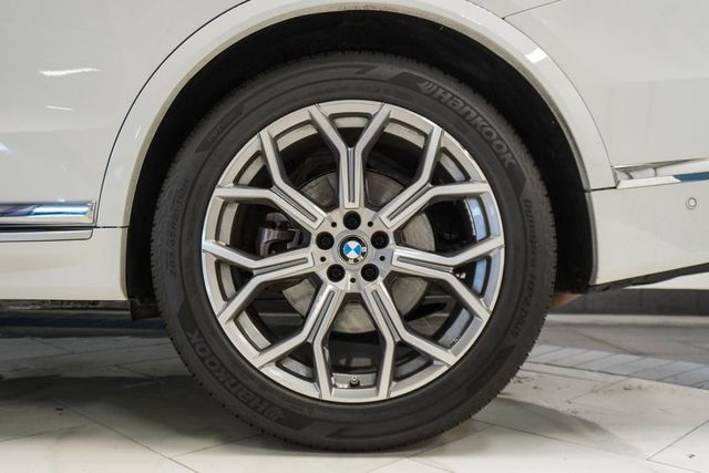 2024 BMW X7 xDrive40i Sports Activity Vehicle - 22985610 - 38